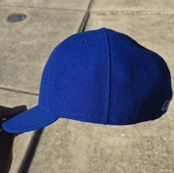 Blue Jay's Fitted Baseball Cap - Picture 9 of 10